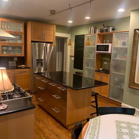 Oak Park Beauties - Tree Lined Streets - Walkable Exterior foto