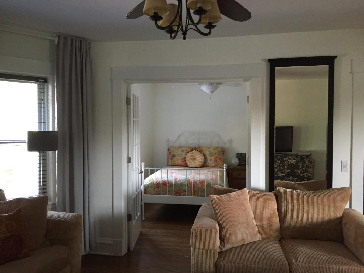 Oak Park Beauties - Tree Lined Streets - Walkable Exterior foto