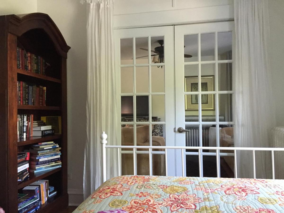 Oak Park Beauties - Tree Lined Streets - Walkable Exterior foto